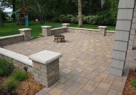 Stone Patio Designs, Brick Paver Patio, Garden Pavers, Pavers Backyard, Brick Patio, Patio Pavers Design, Patio Wall, Front Patio, Patio Roof