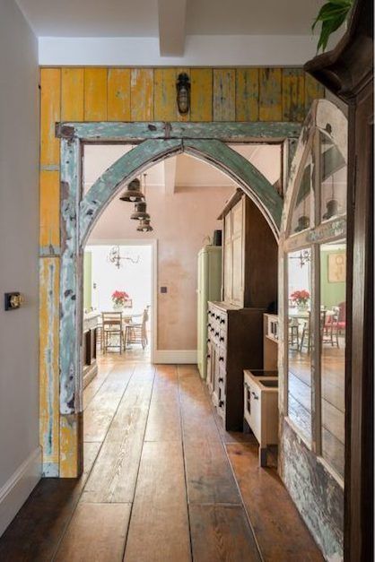 London Victorian House, Archways In Homes, Salvaged Decor, Door Room, House Redo, Casa Country, Let's Pretend, English Manor, Victorian House