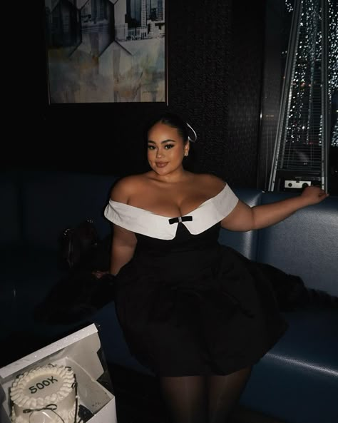 Classy coquette 90s plus size vibe Thick Classy Outfits, Elegant Dress Plus Size Classy, Plus Size Bustier Dress, Plus Size Couture Gowns, Plus Size Baddie Aesthetic, Fancy Plus Size Outfits, Birthday Dinner Outfit Classy Plus Size, Party Dress For Plus Size Women, Classy Dress Plus Size