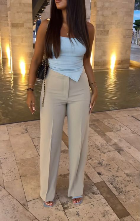 Light Beige Pants Outfit Work, Pale Blue Pants Outfit, Light Blue Professional Outfit, Wide Leg Pants Beige Outfit, Business Casual Khaki Pants Outfit, Light Blue Business Outfit, Light Beige Trousers Outfit, Bank Teller Outfit Summer, Beige Formal Pants Outfit