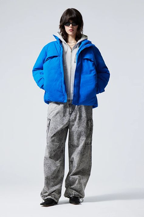 Windy Jacket - Bright Blue - Weekday GB Wind Jacket Outfit, Fits Aesthetics, 2024 Streetwear, Swedish Street Style, Autumn Fits, Wind Jacket, Youth Culture, Women's Jackets, Trending Fashion