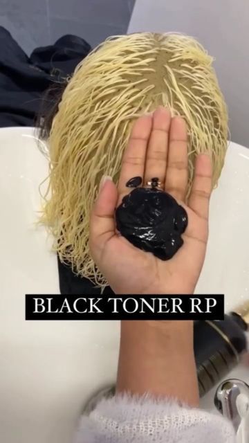 Black Toner For Hair, Grey Toner For Blonde Hair, Black Toner For Blonde Hair, Toner For Grey Hair Natural, Hair Cap Highlights, Dye Strip Technique For Gray Hair, Gray Toner For Hair, Hair Toners For Blonde, Silver Hair Highlights Blonde