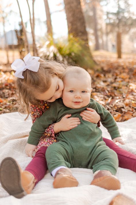 Jessi Casara Photography. Fall sibling photos. Fall photos. Fall pictures. Fall vibes. Fall leaves. Siblings. Sibling photos. Sibling pictures. Brother and sister. Big sister. Little brother. Fall family session. Fall family photos. Fall family pictures. Fall photoshoot. Family photoshoot. Family photographer. Alabama photographer. Alabama family photographer. Poses for siblings. Sibling poses. Sibling outfit ideas. Sibling pose ideas. Sibling photo inspo. Sibling picture inspo. Autumn Sibling Photoshoot, Siblings Halloween Photoshoot, Fall Pictures For Siblings, Fall Siblings Photos, New Sibling Photoshoot, Sister In Law Photoshoot Ideas, Fall Photo Ideas For Family, Sibling Baby Photos, Sibling Pumpkin Patch Pictures