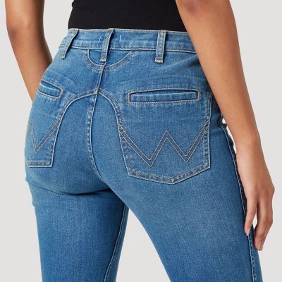 Women's Western Yoke Flare Jean | Womens Jeans by Wrangler® Wrangler Jeans Women's, Wrangler Women, Linen Tunic Dress, American Jeans, Jeans For Women, Wrangler Jeans, Denim Details, Womens Jeans, Closet Fashion