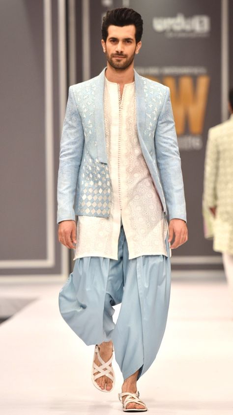 High Fashion Pakistan — Deepak and Fahad, Fashion Pakistan Week,... Royal Sherwani, Blazer For Men Wedding, India Fashion Men, Mens Traditional Wear, Indian Wedding Clothes For Men, Mens Indian Wear, Sherwani For Men Wedding, Wedding Kurta For Men, Stylish Men Wear