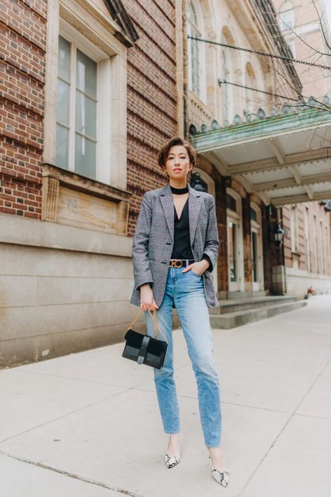 Wearing the Senreve Aria belt bag in suede noir. Use my code THEPRIMPYSHEEP for $50 off your Senreve order of $300+. Aria Belt Bag, Kelly Gale, Top Fashion Bloggers, Suede Tops, Boot Style, Classic Handbags, Weekend Outfit, Her Style, Instagram Fashion