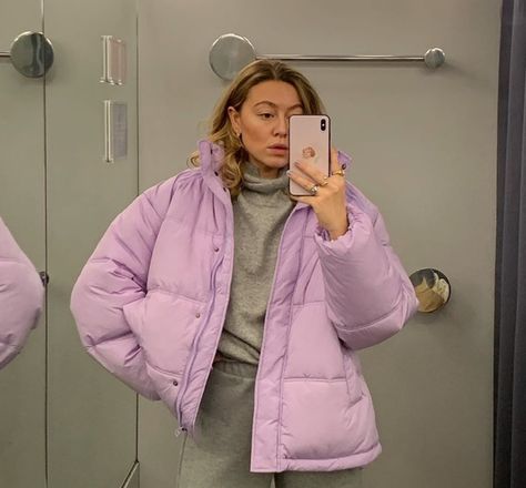 Lavender Jacket Outfit Winter, Lavender Puffer Jacket, Colorful Puffer Jacket Outfit, Lavender Puffer Jacket Outfit, Purple Puffer Jacket Outfit, Purple Jacket Outfit, Pink Puffer Jacket Outfit, Puffy Jacket Outfit, Hongkong Outfit