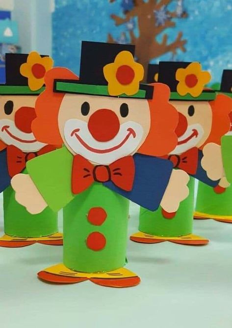 Clown Crafts, Carnival Crafts, Circus Crafts, Kids Castle, Diy Carnival, Circus Birthday Party, Circus Birthday, Circus Theme, Themed Crafts