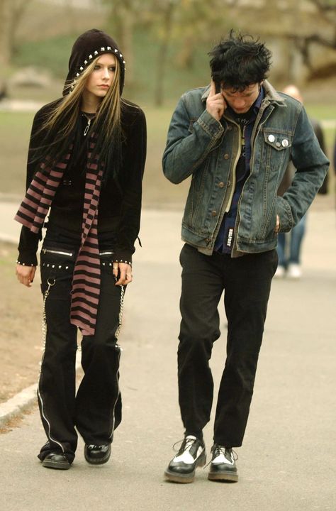 Cringe Outfits, Emo Outfits 2000s, Deryck Whibley, Metal Outfit, Emo Fits, Abbey Dawn, Outfits 2000s, 00s Fashion, Y2k Men