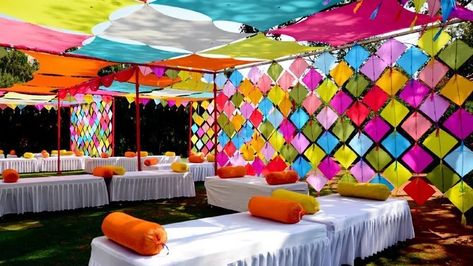 Wedding Ideas from WedMeGood Gallery Holi Theme Decoration Ideas, Bhogi Decoration Ideas, Kite Festival Decoration Ideas, Grahshanti Decor, Holi Party Decoration Decorating Ideas, Holi Party Decor, Lohri Party Decor, Holi Decorations Ideas, Pongal Decoration Ideas