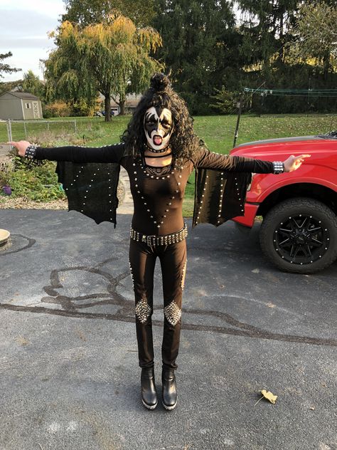 Gene Simmons Costume, Gene Simmons Kiss, Kiss Costume, Gene Simmons, Halloween 2024, Halloween Haunt, Baby Crafts, Costumes For Women, Diy Clothes