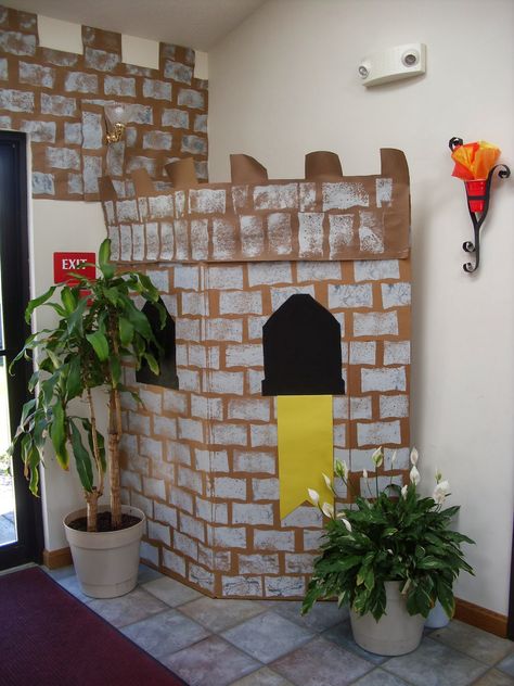 Medieval Prom Theme, Medieval Bulletin Board Ideas, Castle Sunday School Room, Medieval Vbs Decorations, Castle Vbs, Vbs Castle Theme Decorating Ideas, Castle Decorations, Castle Vbs Decorations, Vbs Ideas