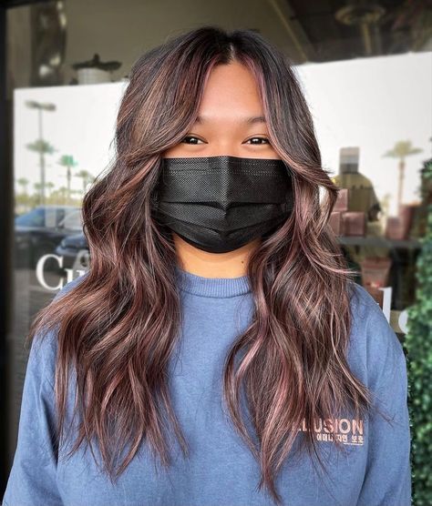 Chocolate Rose Gold Hair, Vegas Hairstyles, Gold Balayage, Rose Gold Balayage, Vegas Hair, Chocolate Roses, Rose Gold Hair, Gold Hair, Hair Inspo