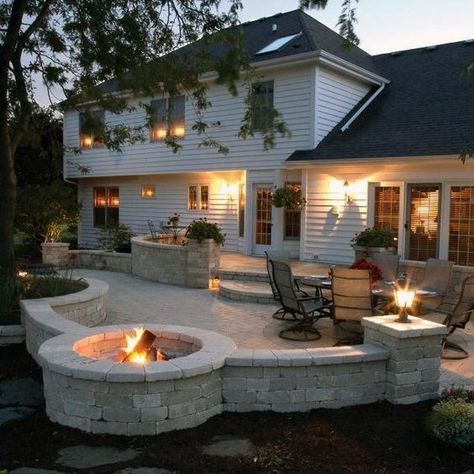 Top 60 Best Outdoor Patio Ideas - Backyard Lounge Designs Stone Patio Designs, Pavers Design, Design Per Patio, Backyard Patio Deck, Concrete Patios, Gravel Patio, Patio Deck Designs, Outdoor Patio Designs, Cozy Backyard