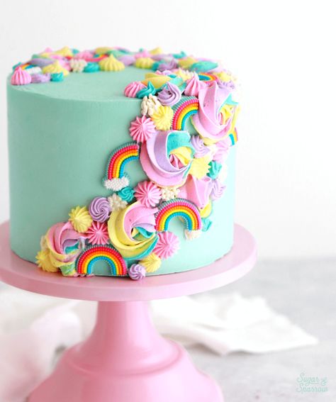 Rainbow On Cake, Rainbow Cake Buttercream, Simple Rainbow Cake, Cake Color Palette, Rainbow Sprinkles Cake, Zoe Cake, Rainbow Buttercream, Rainbow Cake Decoration, Rainbow Sprinkle Cakes