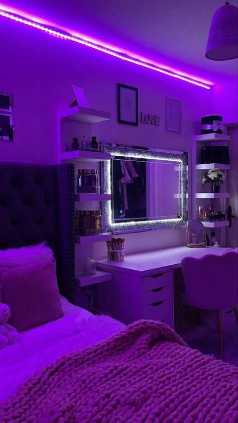 Neon Bedroom, Luxury Room Bedroom, Chill Room, Art Deco Decor, Dekorasi Kamar Tidur, Room Redesign, Redecorate Bedroom, Teen Bedroom Decor, Luxury Rooms