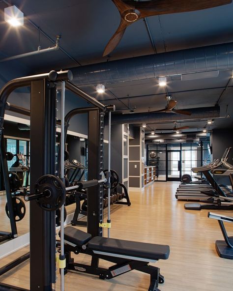 A chic, industrial design makes this highly functional, private gym the ideal place for residents to focus on their mental and physical well-being in the privacy of their own homes. Wellness Corner, Private Gym, Gym Interior, Gym Design, Architecture Interiors, Interior Designing, Physical Wellness, Fitness Studio, Home Gym