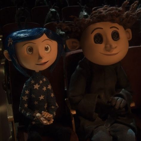 Movie Duos, Coraline And Wybie, Comfort Movie, Coraline Art, Coraline Movie, Coraline Aesthetic, Tim Burton Characters, Coraline Jones, Tim Burton Movie