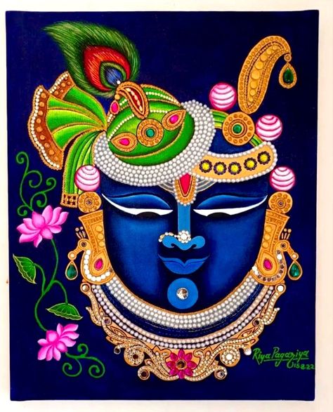 Shree Nathji Rangoli, Shree Nathji Painting, Shreenathji Painting, Painting On Canvas Easy, Creative Beach Pictures, Bord Design, Shree Nathji, Pichwai Art, Hall Painting