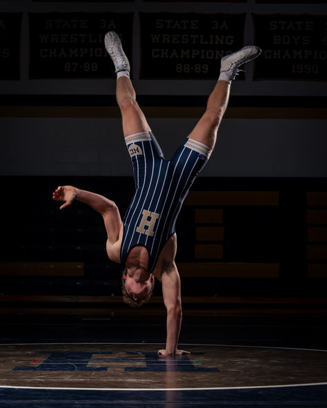 Wrestling Media Day Pose Idea for Photoshoot Wrestling Pictures Ideas, Media Day Poses Wrestling, Wrestling Media Day, Wrestling Media Day Poses, Wrestling Poses, Athlete Poses, Idea For Photoshoot, Wrestling Senior Pictures, Media Day Poses