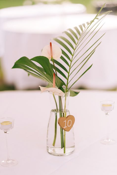 kayla & kyle Palm Wedding Centerpieces, Simple Tropical Centerpieces, Palm Leaf Centerpiece, Tropical Color Scheme, Paliku Gardens, Tropical Wedding Centerpieces, Bud Vases Wedding, Tropical Wedding Reception, Truck Photography