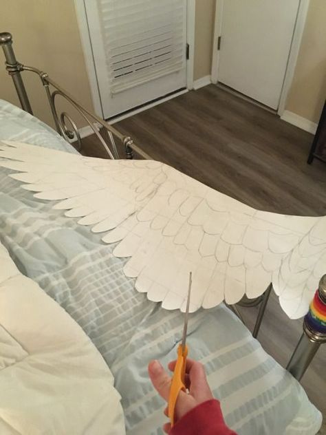 Just Clownin' Around — Cosplay Wings: A Tutorial Dream Xd, Cosplay Wings, Cosplay Tips, Foam Sheets, Horse Sculpture, Back Pieces, The Wings, Crafty Craft, Printer Paper