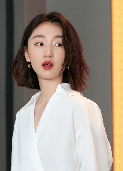 Zhou Dongyu, Chinese Gender, Color Analysis, Film Awards, Chinese Actress, My Beauty, Chinese Drama, Spring 2024, Hair Colors