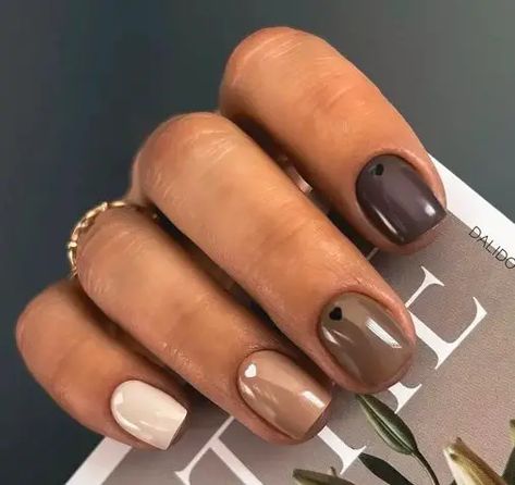 Easy Fall Nail Designs, Fall Toe Nails, Brown Nails Design, Fingernail Designs, Short Gel Nails, Fall Gel Nails, Cute Nails For Fall, Thanksgiving Nails, Short Acrylic Nails Designs