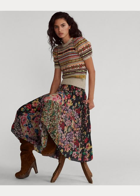 Ralph Lauren Looks, Ralph Lauren Womens Clothing, Country Fashion Women, Midi Flare Skirt, Printed Pleated Skirt, Women Ralph Lauren, Country Fashion, Floral Patchwork, Ralph Lauren Style