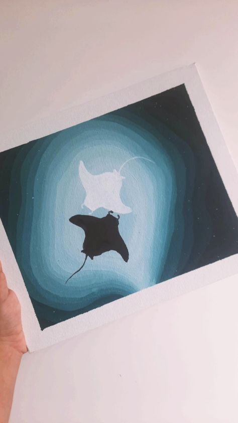 #blue #ocean #ray #paint #mantaray Ocean Life Painting Easy, Aquatic Painting Ideas, Manta Rays Drawing, Marine Life Painting Easy, Stingray Painting Easy, Ocean Animal Paintings Easy, Manatee Painting Easy, Sting Ray Painting Acrylic, Stingray Painting Acrylic