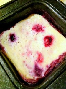 Low Fat Low Calorie Cottage Cheese Cheesecake by Jen Trudel Cheesecake With Cottage Cheese, Cottage Cheese Yogurt, Cottage Cheese Cheesecake, Cottage Cheese Desserts, Healthy Cheesecake, Cottage Cheese Recipes, Cheesecake Recipe, Low Carb Desserts, Healthy Sweets