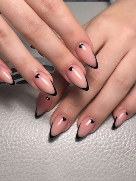 Black Holo French Tip Nails, Black Nail Color Ideas, Cute Almond Nails Design Black, Black Design Gel Nails, Black Tips Nail Designs, Black Glitter Tips Nails, Goth Medium Nails, Nails With One Design Ring Finger, Almond Shaped Nail Art