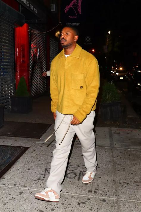 Michael B Jordan Outfits Casual, Micheal B Jordan Outfit Casual, Michael B Jordan Fashion, Going Out Outfits 2023, Michael B Jordan Outfits, Michael B Jordan Style, Outfits Urban Outfitters, Low Dunks Outfit, Going Out Outfits Men