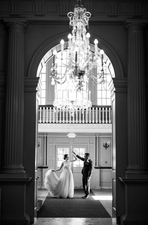 Christa & Zach | Henry Ford Museum Wedding | Niki Marie Photography Museum Wedding Venues, Blue Winter Wedding, Flip House, Chicago History Museum, Art Museum Wedding, American States, Henry Ford Museum, Gallery Museum, Elegant Wedding Inspiration