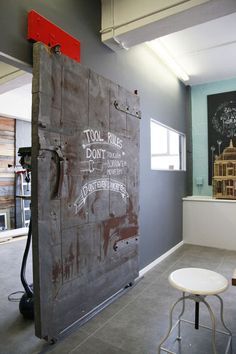 Industrial Door, Smart Tiles, Doors Design, Decor Ikea, Industrial Bedroom, Vintage Industrial Furniture, Industrial Living, Industrial Interiors, Open Door