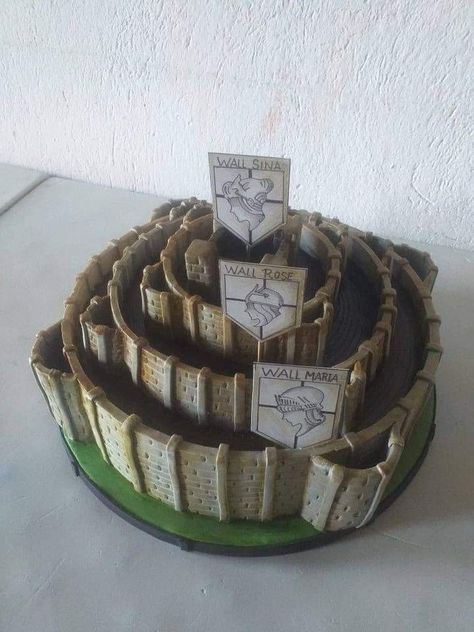 Attack On Titan Cake Ideas, Anime Cake, Trening Sztuk Walki, Attack On Titan Funny, Art Journal Therapy, Anime Crafts, Kraf Diy, Cute Desserts, Attack On Titan Anime