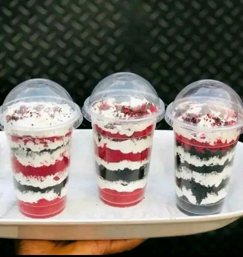 Red Velvet Cake Parfait Cups, Cake Parfait Cups, Cake Tubs, Cake Captions, Cake Parfait, Crumb Coating A Cake, Candy Business, Amazing Food Platters, Parfait Cups