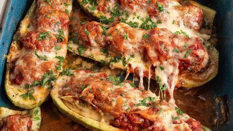 Meatball Marinara-Ish Stuffed Zucchini Boats Recipe Meatball Zucchini, Meatballs And Marinara Sauce, Meatballs And Marinara, Zucchini Boats Recipe, Recipe Meatballs, Zucchini Boat, Meatball Marinara, Zucchini Boat Recipes, Stuffed Zucchini Boats