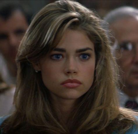 Hair Cuts Brown Hair, Kelly Van Ryan, 80s Haircuts, Rectangle Face, Brown Hair Blue Eyes, Glam Photoshoot, Thick Eyebrows, Denise Richards, Hair Reference