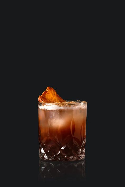 20+ Dark Rum Cocktails You Must Try - Ten To One Rum Dehydrate Pineapple, Dark Rum Cocktails, Rum Mixed Drinks, Black Manhattan, Rum Old Fashioned, Rum Cocktail Recipes, Types Of Cocktails, Pineapple Rum, Specialty Cocktail