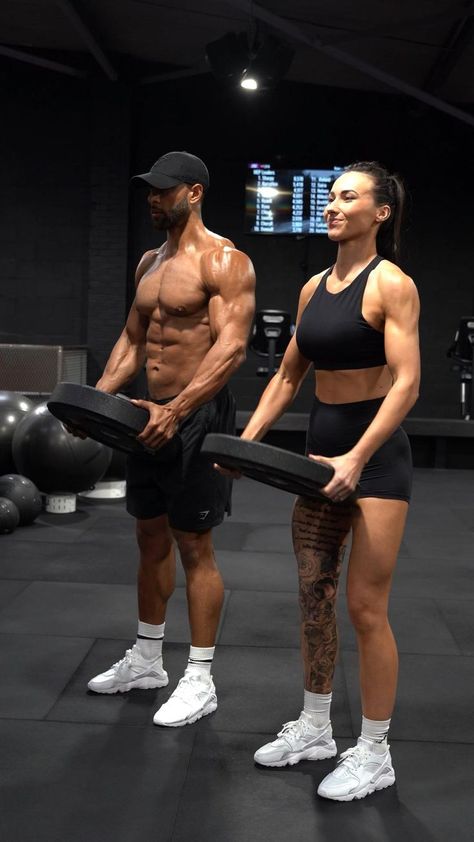 Workout Shoulder, Shoulders Workout, Gym Couple, Trening Fitness, Partner Workout, Workout Plan Gym, Gym Workout Videos, Gym Workout For Beginners, Gym Workout Tips