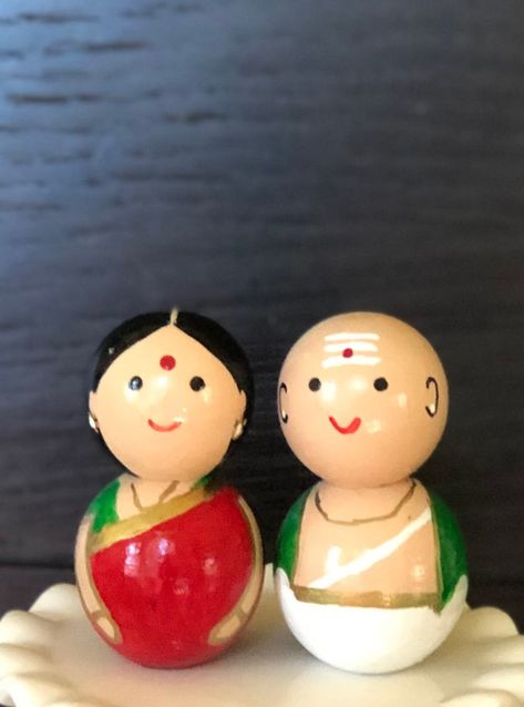 Handmade doll Desi dolls Golu Bommai Tamil dolls | Etsy Indian Peg Dolls Diy, Couple Indian, Bommala Koluvu, Golu Dolls, Relief Art, Indian Dolls, Indian Gifts, Flower Drawing Design, Tanjore Painting