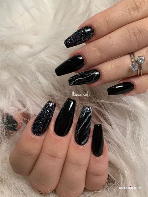 Black Marble Nails, Black Nails With Glitter, Nails With Glitter, Black Coffin Nails, Silver Glitter Nails, Marble Nail Designs, Black Acrylic Nails, Gold Glitter Nails, Winter Nails Acrylic