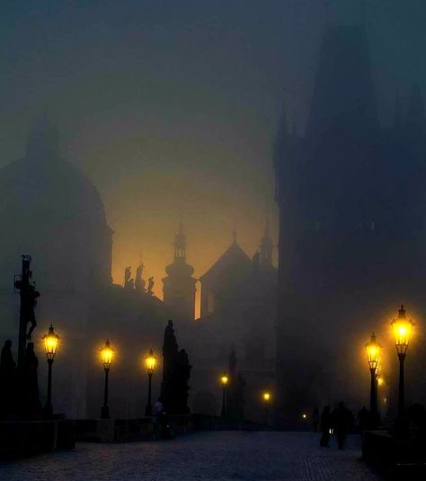 Foggy City, Will Herondale, Winter City, Charles Bridge, Dark Christmas, Dark City, Winter Background, Dark Winter, The Infernal Devices