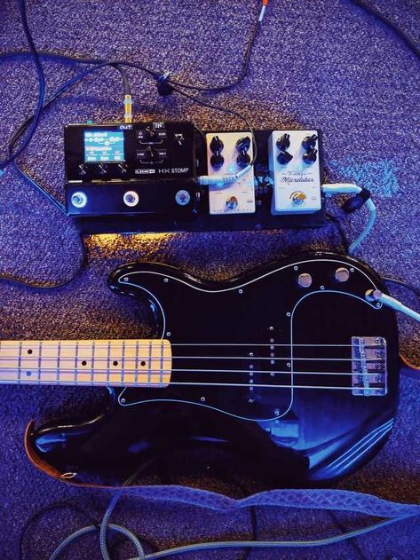 Hx Stomp Pedalboard, Bass Pedalboard, Pedalboard Ideas, Urban Photography Portrait, Pedal Boards, Bass Pedals, Music Making, Pedal Board, Guitar Lovers