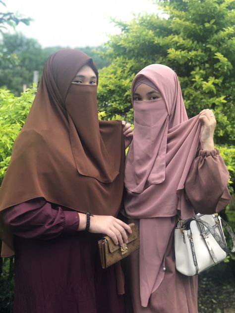 Khimar and Half NIQAB set ❤️ Half Niqab Style, Niqab Style, Half Niqab, Niqab Fashion, Niqab, Muslim Women, Quick Saves