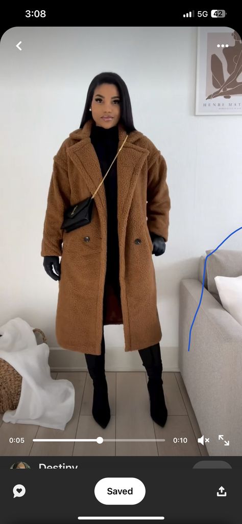 Black Borg Coat Outfit, Ny Winter Outfits, Brown Coat Outfit, Ny Winter, Professional Outfits Women, Coat Outfit, Fall Wear, Night Out Outfit, Brown Girl