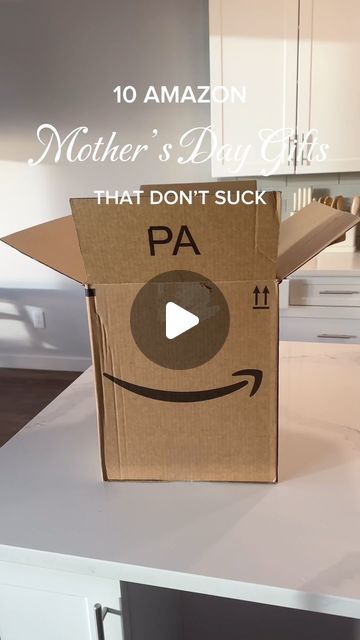 Sam Shannon on Instagram: "Gift ideas for mom & Mother’s Day shes guaranteed to love 🫶🏽💐 #amazonmothersdaygift #mothersdaygift #mothersdaygiftideas #giftformom #mothersday2024 #amazongiftideas #amazongiftguide #giftforher #bestamazonfinds #amazonfinds2024 #amazonbestsellers" Amazon Gifts For Grandma, Mom Gift Ideas Birthday, Instagram Gift Ideas, Christmas Presents For Moms, Mom Gift Ideas, Easter Surprise, House Hacks, Gift Ideas For Mom, Creative Birthday Gifts