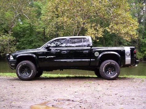 lifted dodge dakota truck | 97-04 Dodge Dakota - JeepForum.com Dodge Dakota Lifted, Dakota Truck, Lifted Dodge, Dodge Pickup Trucks, Dodge Pickup, Mud Trucks, Lowered Trucks, Trophy Truck, Dodge Trucks Ram