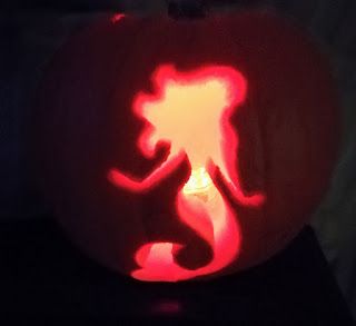 Landlocked Mermaid: Trick or Treat! Little Mermaid Pumpkin Carving, Mermaid Pumpkin Carving, Little Mermaid Pumpkin, Pumkin Carving Ideas, Mermaid Pumpkin, Pumpkin Fish, Mermaid Figures, Pumpkin Carving Tools, Pumpkin Carver